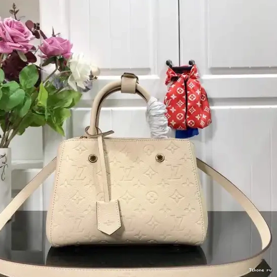 MONTAIGNE VUITTON BB LOUIS 0601